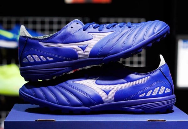 mizuno_morelia_kl_as_xanh_duong_40b8a8f4fcb547508f9aefd7e2edd06b_grande mizuno morelia kl as xanh duong