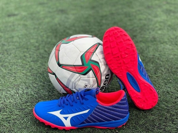 mizuno_rebula_3_elite_tf__2__568eff8561d84971b438bb1d51e234fc_grande giay da bong mizuno