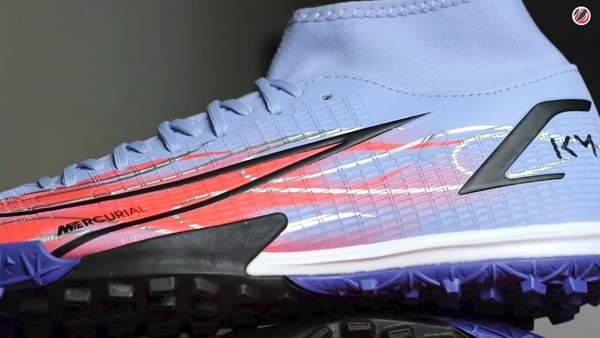 review nike mercurial superfly 8 academy tf
